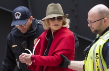 Editorial Fotis Georgeles.jpg