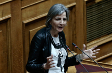 Αντιγόνη Λυμπεράκη 