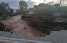 Κινέτα: Εικόνες καταστροφής από την κακοκαιρία