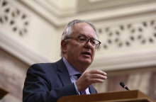 Νίκος Αλιβιζάτος