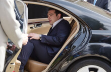 tsipras-autokinito.jpg