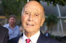 Βασίλης Καμπουράκης