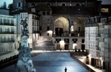 «Η σιωπή της λευκής πόλης» Εύα Γκαρθία Σάενθ Ντε Ουρτούρι (εκδ. Ψυχογιός).