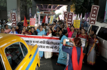 india-rapes-protesting