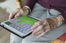 hand-2906424_960_720