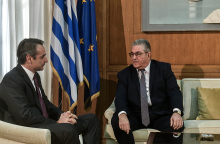 Κυριάκος Μητσοτάκης, Δημήτρης Κουτσούμπας