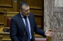 Γιάννης Βρούτσης