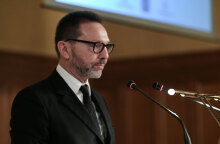 Γιάννης Στουρνάρας