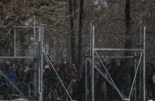 ΣΥΓΚΕΝΤΡΩΣΗ ΠΡΟΣΦΥΓΩΝ ΚΑΙ ΜΕΤΑΝΑΣΤΩΝ ΣΤΑ ΕΛΛΗΝΟΤΟΥΡΚΙΚΑ ΣΥΝΟΡΑ