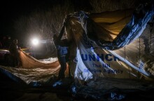 Σκηνές για τους πρόσφυγες στη Λέσβο στήνει η Ύπατη Αρμοστεία των Ηνωμένων Εθνών