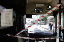 Μέτρα προστασίας σε λεωφορείο του ΟΑΣΑ για τον κορωνοϊό - Έχει απαγορευτεί η είσοδος από την μπροστική πόρτα
