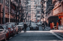 Ο κορωνοϊός απειλεί περισσότερο τις πόλεις με ατμοσφαιρική ρύπανση