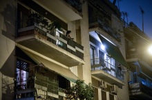 Δεύτερο χειροκρότημα για το ιατρικό και νοσημευτικό προσωπικό της χώρας