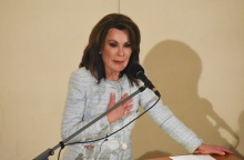 Η χώρα μας πέρασε πάρα πολλά αλλά νίκησε και έμεινε όρθια, δήλωσε η πρόεδρος της Επιτροπής «Ελλάδα 2021»,  Γιάννα Αγγελοπούλου – Δασκαλάκη με αφορμή τη σημερινή επέτειο. 