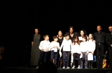 Μαθητική χορωδία από την ελληνική κοινότητα της Ιταλίας