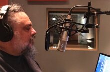 O B.D. Foxmoor των Active Member σχολιάζει με ένα τραγούδι καραντίνας την εποχή του κορωνοϊού