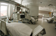 Δωρεά νοσοκομειακού και φαρμακευτικού υλικού από τη Novartis 