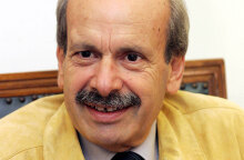 Κώστας Αντιπαριώτης