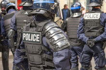 Γαλλία: Επίθεση άνδρα με μαχαίρι σε βάρος αστυνομικών στο Παρίσι