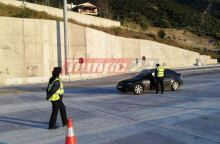 Κορωνοϊός - Απαγόρευση κυκλοφορίας: 300 ευρώ πρόστιμο σε «απείθαρχους» του κορωνοϊού σε διόδια της Ολυμπίας Οδού