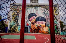 ΓΚΡΑΦΙΤΙ ΣΕ ΣΧΟΛΕΙΟ ΣΤΗ ΝΙΚΑΙΑ