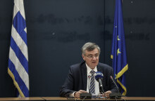 Ο Σωτήρης Τσιόδρας ενημερώνει για τις νέες εξελίξεις με τον κορωνοϊό στην Ελλάδα