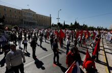 Συγκέντρωση και πορεία του ΠΑΜΕ την Πρωτομαγιά με αποστάσεις