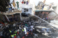 Συντριβή αεροσκάφους στο Πακιστάν