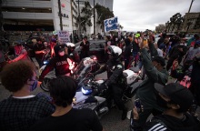 Διαδηλώσεις στις ΗΠΑ για τη δολοφονία του Φλόιντ