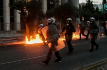 Επεισόδια στην αμερικανική πρεσβεία