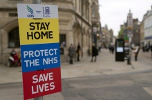  Επιστημονικός σύμβουλος της κυβέρνησης ομολογεί την αποτυχία της Βρετανίας στη διαχείριση της πανδημίας, δηλώνοντας ότι  η καθυστέρηση στο lockdown είχε ως αποτέλεσμα την απώλεια ανθρώπινων ζωών