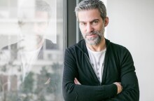 Ο Νίκος Δρανδάκης