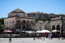 Το Μοναστηράκι