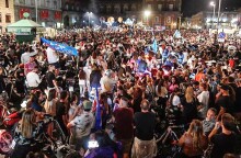 Οπαδοί της Νάπολι βρέθηκαν στους δρόμους να πανηγυρίσουν