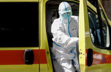 Κορωνοϊός - Ασθενοφόρο 