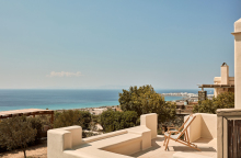 Diles & Rinies Luxury Hotel Villas: απολαυστικές στιγμές με απεριόριστη θέα στο Αιγαίο