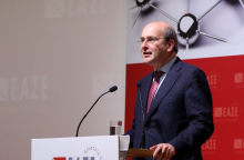 Ο υπουργός Ενέργειας και Περιβάλλοντος Κωστής Χατζηδάκης 