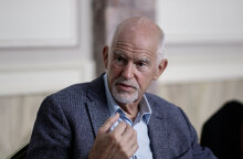 Ο Γιώργος Παπανδρέου στην έκτακτη συνεδρίαση της ΚΟ του ΚΙΝΑΛ