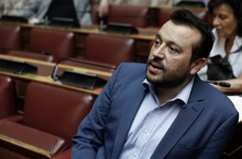 Απαντήσεις για τη συνάντηση με τον δικηγόρο Αρτέμη Αρτεμίου στην Κύπρο και το ηχητικό Μιωνή επιχειρεί να δώσει ο Νίκος Παππάς, κάνοντας λόγο για σκευωρία