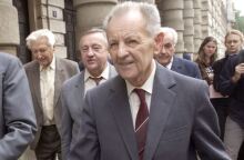 Mίλος Γιάκες 