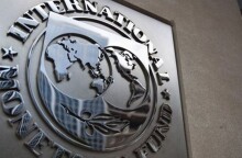 Σε κίνδυνο ακόμα η παγκόσμια οικονομία σύμφωνα με το ΔΝΤ