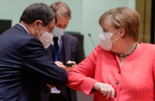 Συνάντηση Νίκου Αναστασιάδη – Άνγκελας Μέρκελ στο περιθώριο των εργασιών του Έκτακτου Ευρωπαϊκού Συμβουλίου: Στην ατζέντα οι τουρκικές ενέργειες εντός κυπριακής ΑΟΖ