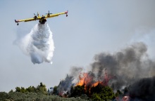 Φωτιά στις Κεχριές Κορινθίας 