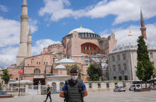 Η Αγία Σοφία μετατράπηκε σε τζαμί