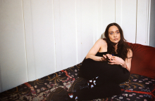Η τραγουδοιποιός Fiona Apple 