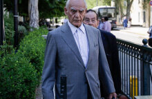 Άκης Τσοχατζόπουλος: Με πνευμονία και πυρετό στο Σισμανόγλειο Νοσοκομείο - Έκανε τεστ για κορωνοϊό