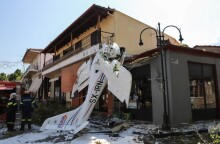 Σέρρες: Πτώση μονοκινητήριου αεροσκάφους μέσα σε χωριό