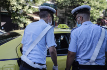 ΕΛΕΓΧΟΙ ΑΠΟ ΚΛΙΜΑΚΙΑ ΤΗΣ ΤΡΟΧΑΙΑΣ ΓΙΑ ΤΗΝ ΧΡΗΣΗ ΜΑΣΚΑΣ ΣΕ ΤΑΞΙ, ΛΕΩΦΟΡΕΙΑ, ΤΡΟΛΕΪ 