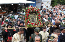 Με μάσκες, αντισηπτικά και αποστάσεις ο φετινός εορτασμός τον Δεκαπενταύγουστο στην Παναγία Σουμελά στην Ημαθία