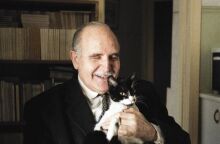 Ο ποιητής Ντίνος Χριστιανόπουλος